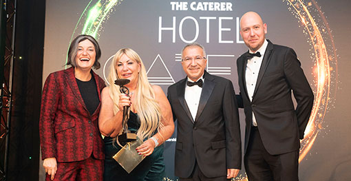 Lisa Williams Wins Housekeeper of the Year for The Grand York at The Hotel Cateys 2022